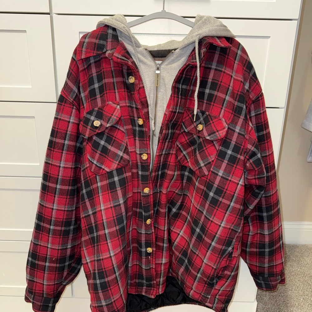 Moose Creek Plaid Hooded Jacket | Quilted Lined Flannel Coat
